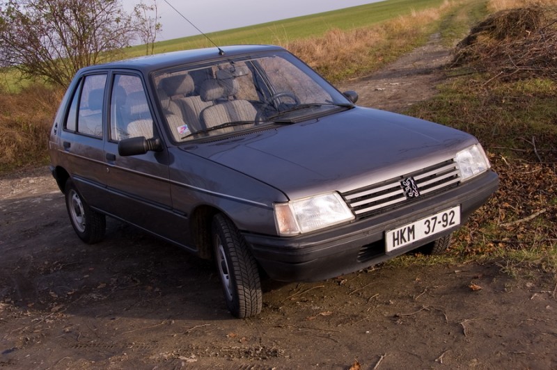 peugeot 205 0005.jpg