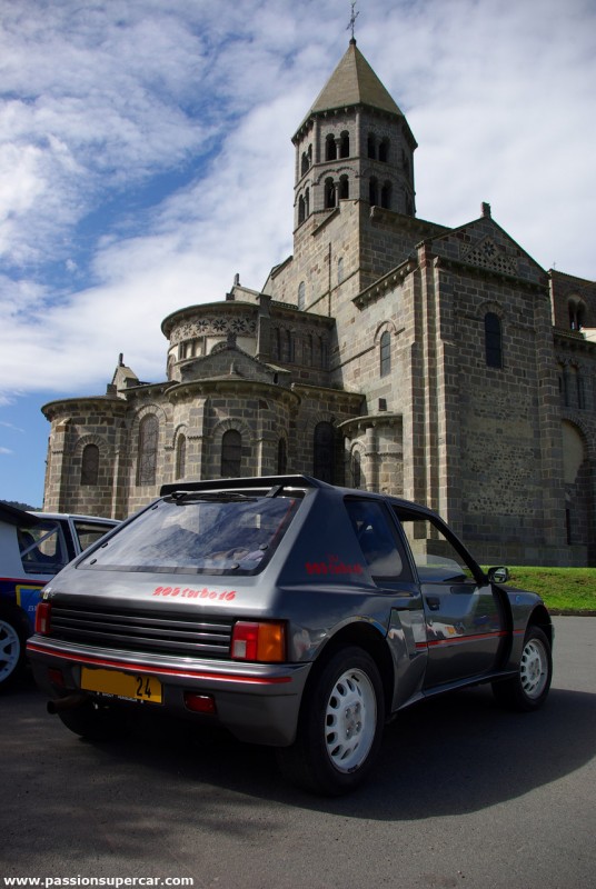 17_peugeot_205_t16.jpg