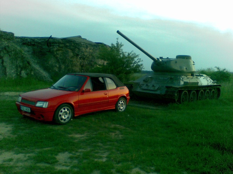 potřebovali jsme odtáhnout tank:-)