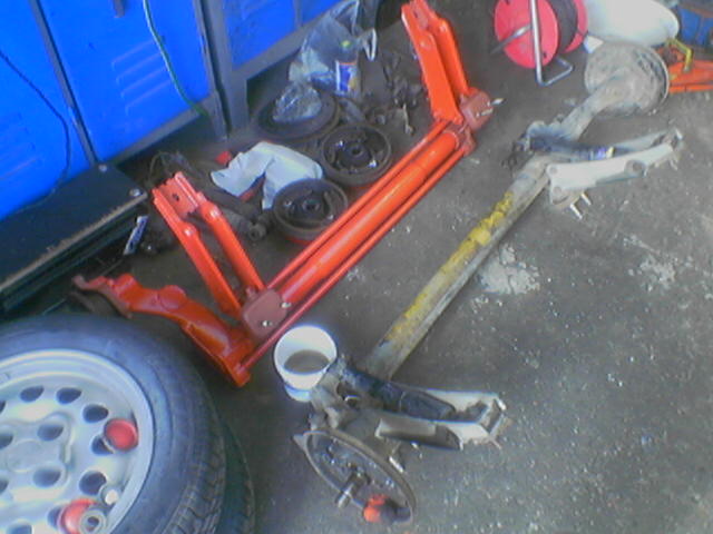 guess which one is going into the car :D