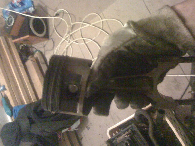 písty ješte se starejma kruhama :)