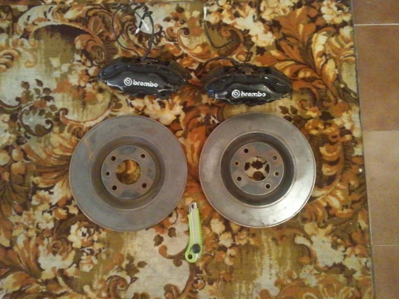 Nuz poslouzil jako meritko :-)