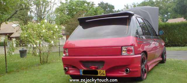 Peugeot-205-jacky-tuning-style-3.jpg