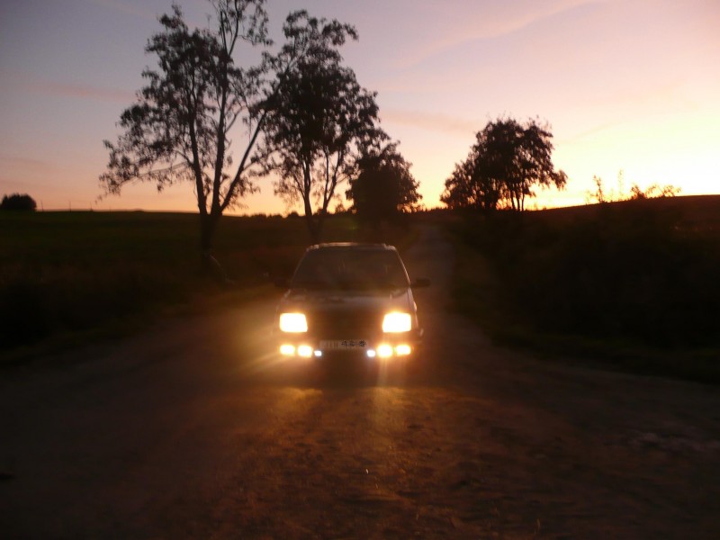 P1070389 bez SPZ.JPG