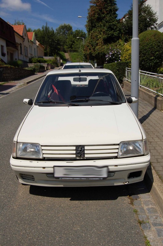 Peugeot1.jpg