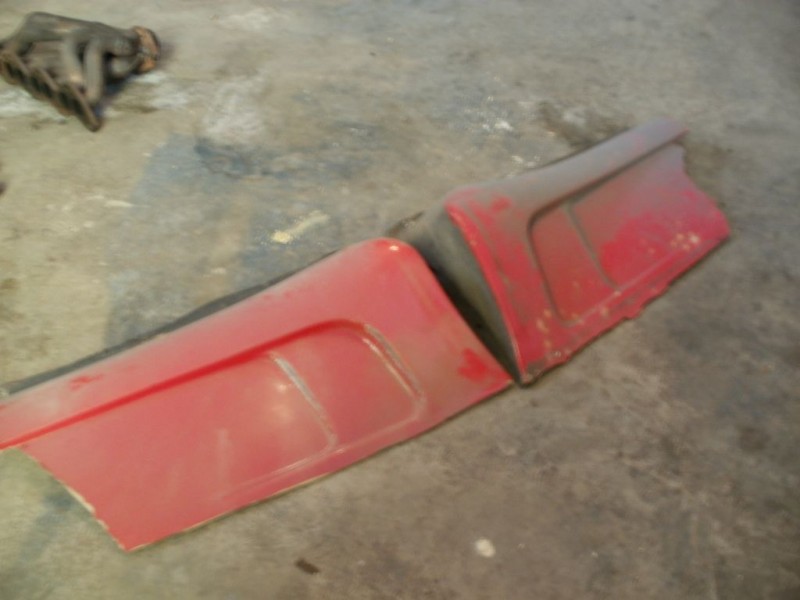 Bohužel jen zadní, ještě je potřeba sehnat přední :-/