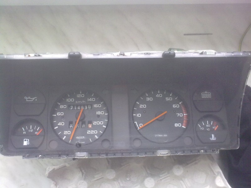 TACHOMETR  GT  MAM TU I OBYCEJNY