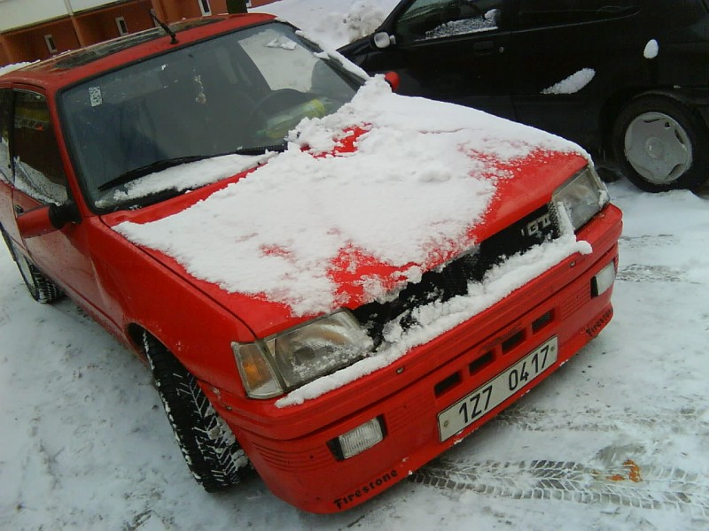 když sníh,tak pořádný pluh dopředu