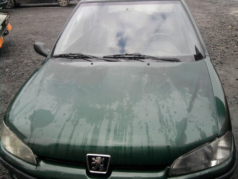 Peugeot 106 1,2   0.jpg