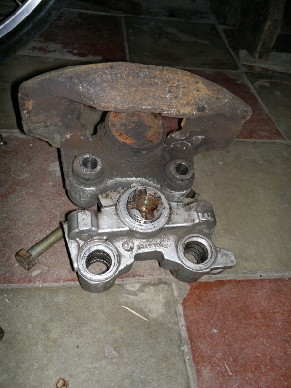 porovnání pístků :D