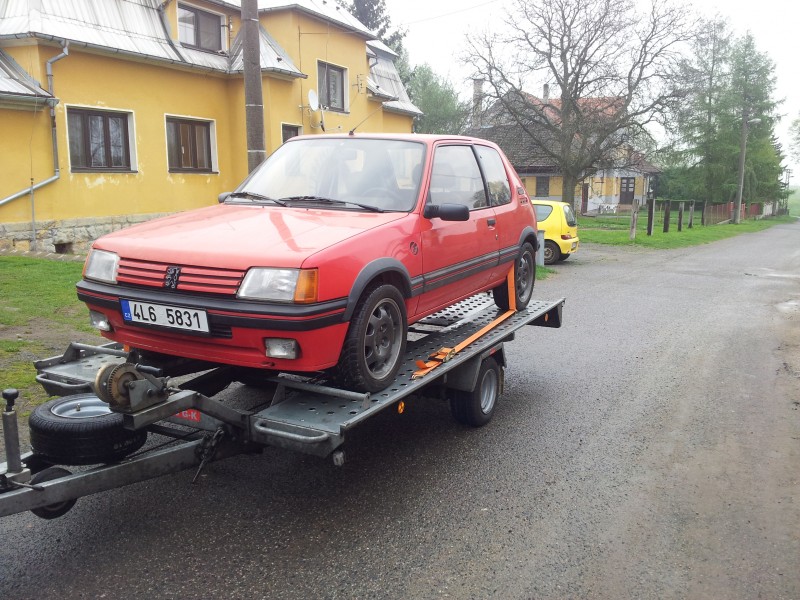 p205gti1.jpg