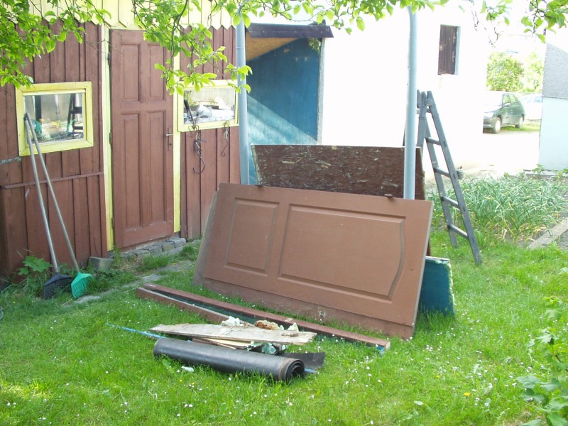 demontaz pristresku pro skutra/kolo