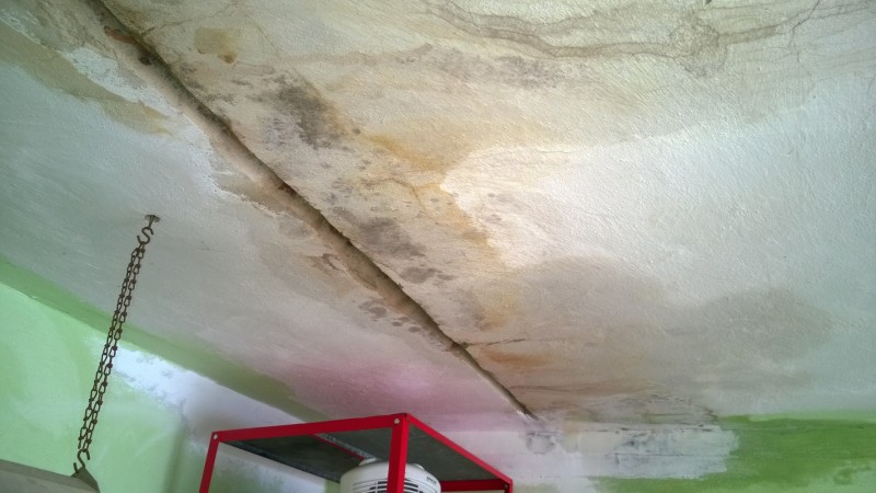 Vevnitř to už nebyla žádná sláva.