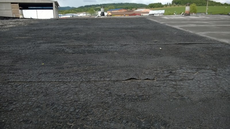 Stará střecha už to měla za sebou.