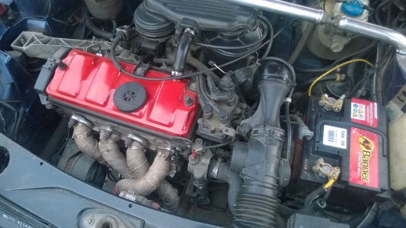 Motor vizuálně zachovalý. :)