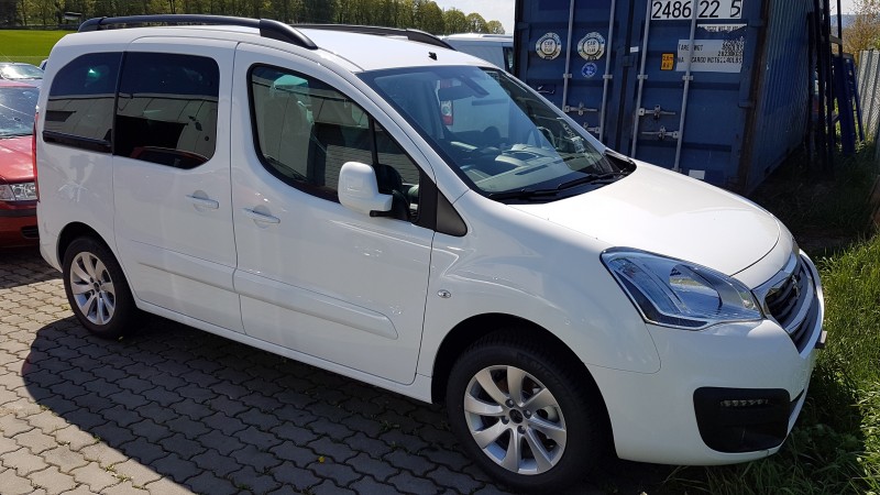 2016-05-06 14.29.56.jpg