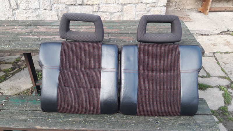 46940996_497650330754398_6656185318561021952_n (1).jpg