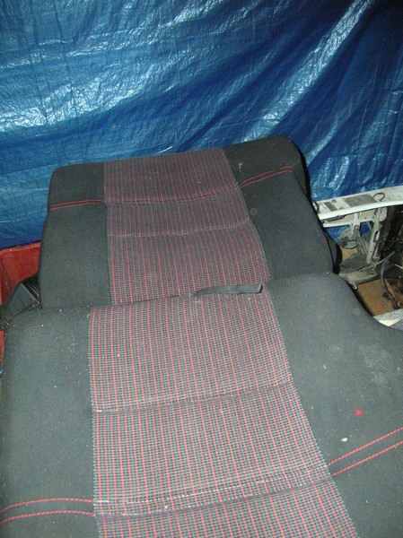 sedacky za odvoz.jpg